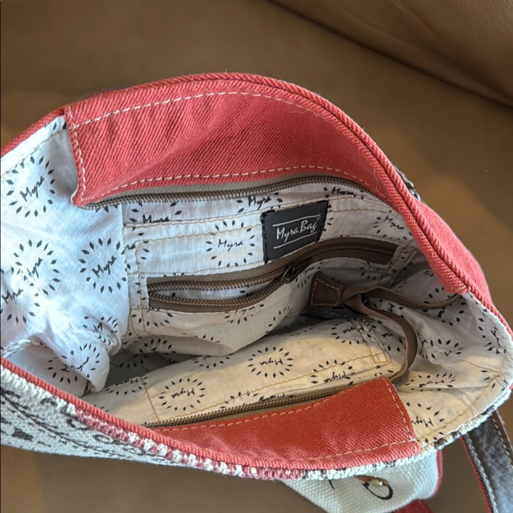 Myra Bag Patterned purse/ Tote Bag - Red and Cream - Picture 3 of 5